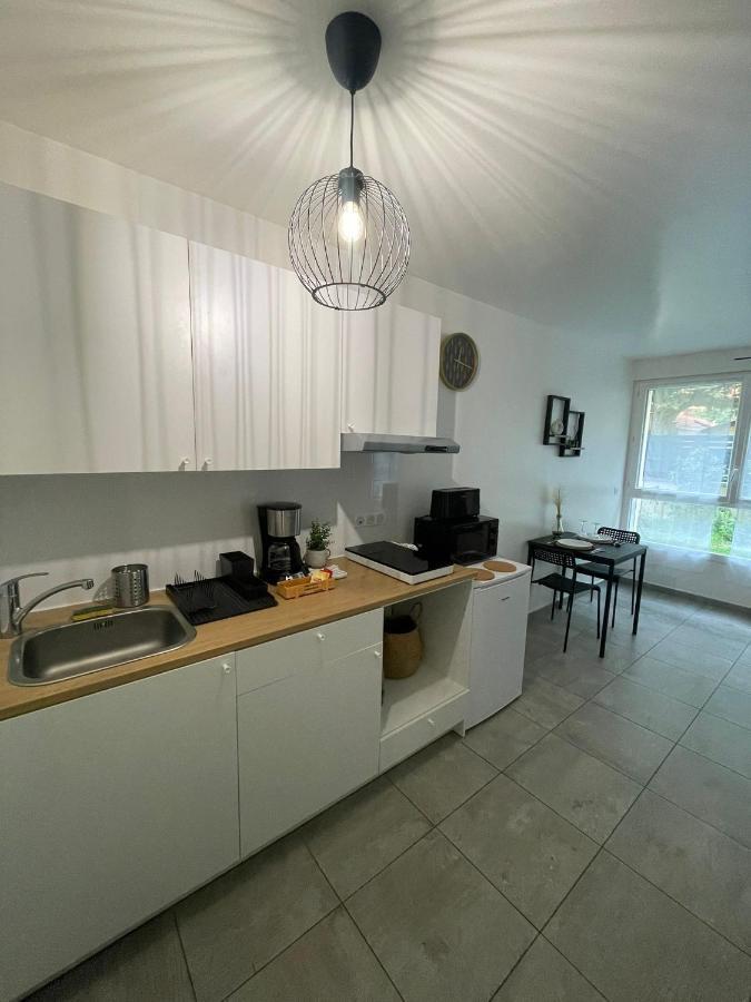 Grand Studio Neuf Aulnay-sous-Bois Exteriör bild