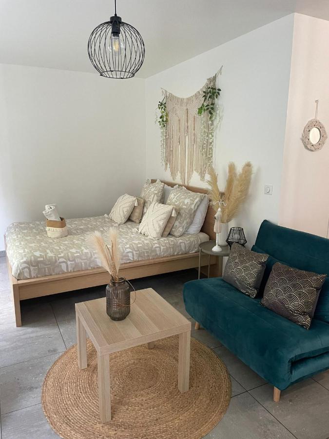 Grand Studio Neuf Aulnay-sous-Bois Exteriör bild